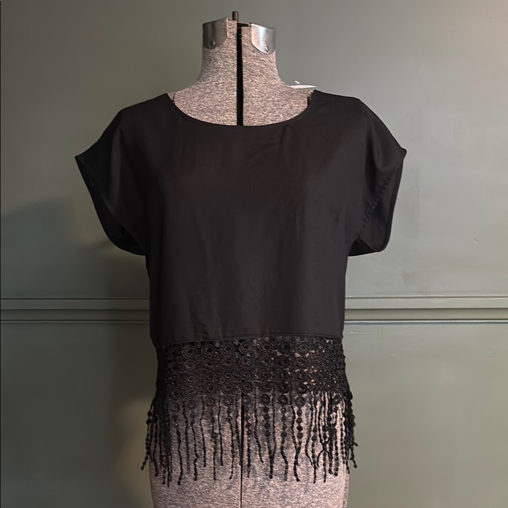 Monteau Black Embellished Cap Sleeve Crop Blouse